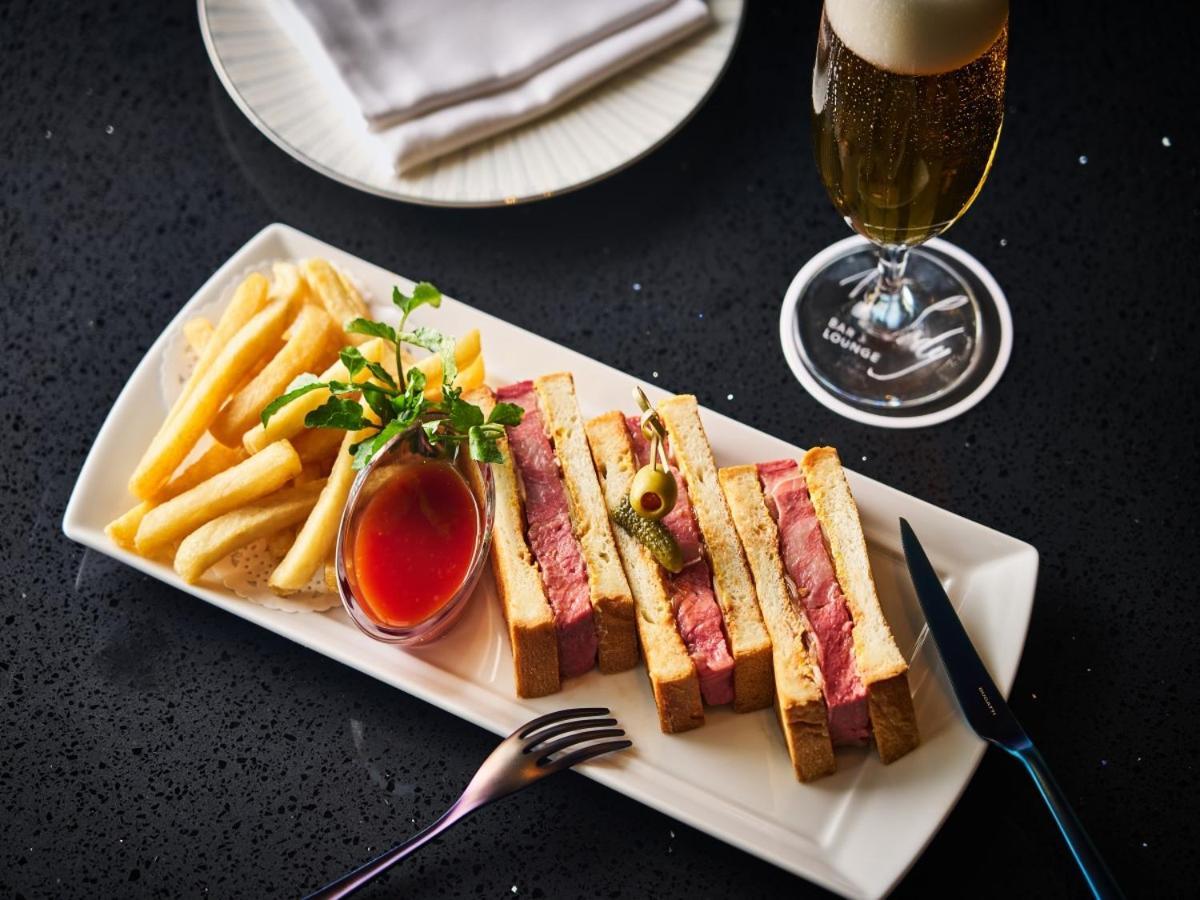 Hilton Yokohama 酒店
